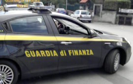 Gli arresti sono stati eseguiti dalla Guardia di Finanza di Firenze e Napoli