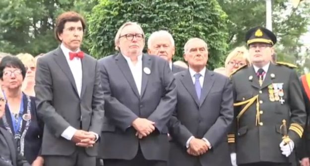 Il presidente Pietro Grasso (seconda da destra) oggi 8 agosto a Marcinelle