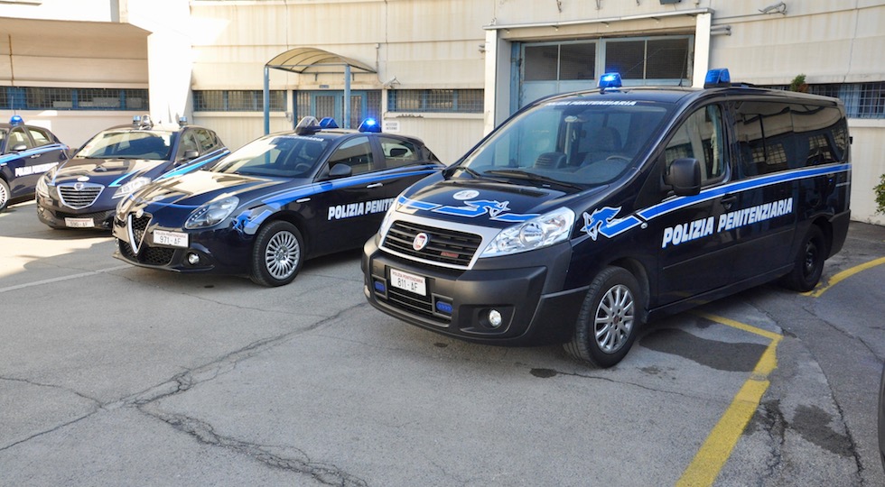 Automezzi della Polizia Penitenziaria alla Festa 2017 a Sollicciano