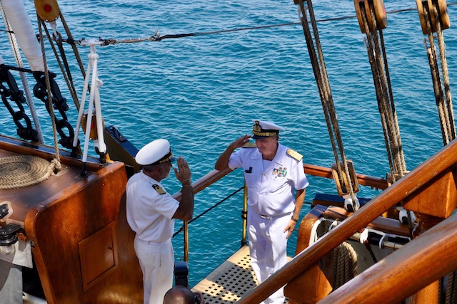 Visita a bordo dell'ammiraglio Marzano, comandante in capo della Squadra navale