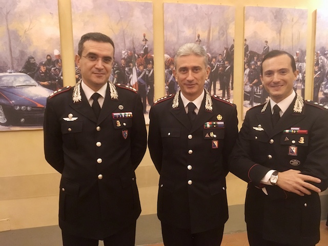 Il colonnello Giuseppe De Liso (al centro) comandante provinciale di Firenze, con il ten. col. Rosciano e il ten. col. Spoto (a destra)