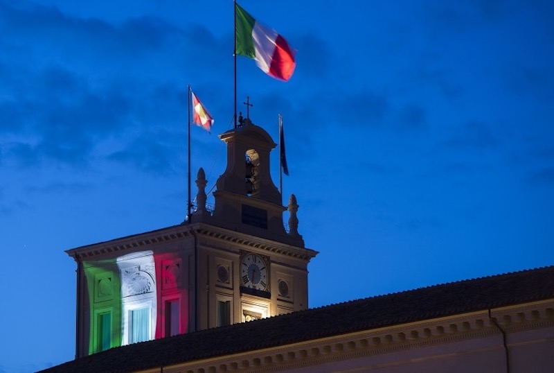 La Bandiera Tricolore sul Palazzo del Quirinale