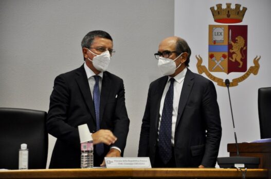 Il Procuratore di Firenze Giuseppe Creazzo (a sin) con il Procuratore Nazionale Antimafia Federico Cafiero de Raho