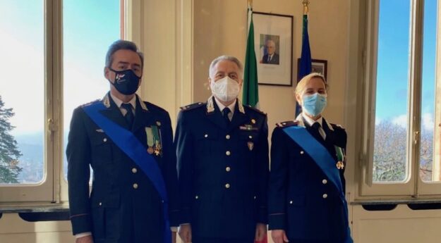 da sin. colonnello Folliero e i generali Palmieri e Marinelli al cambio di vertice dei Carabinieri Forestali della Toscana