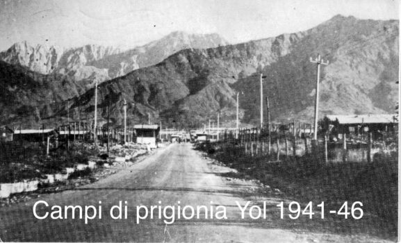 Una foto d'epoca dei campi di prigionia italiani a Yol