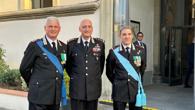 I generali Iannotti, Bernardini e Falferi al termine della cerimonia