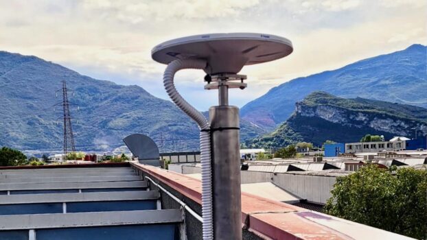 Una stazione GNSS che fa parte della nuova rete 'Pegaso Vrs Now'
